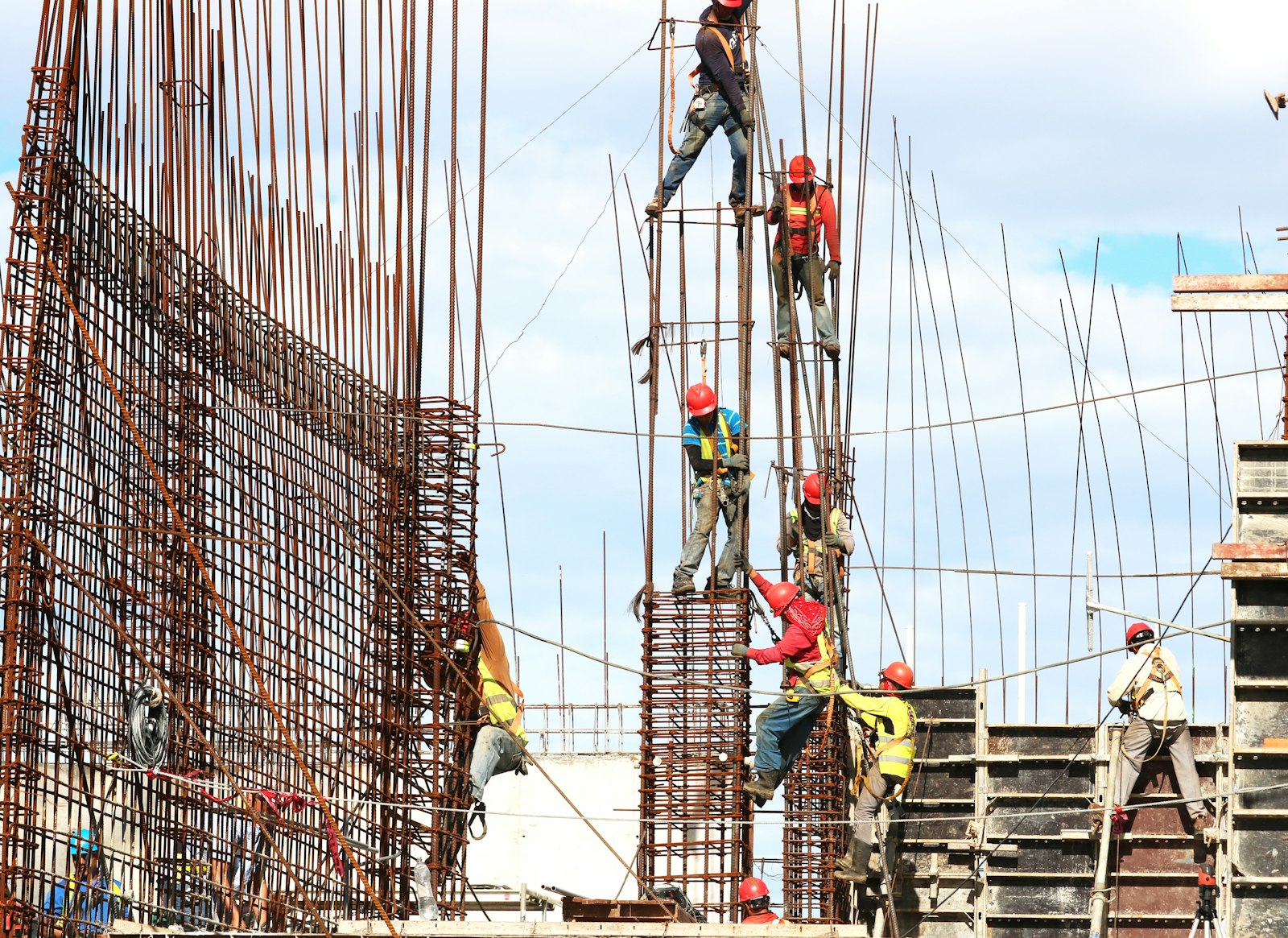 Workers tying steel reinforcement